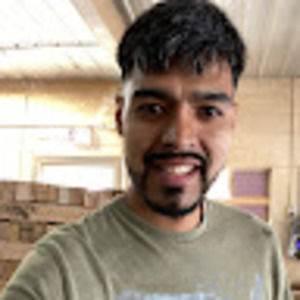 Meet your Posher, Daniel